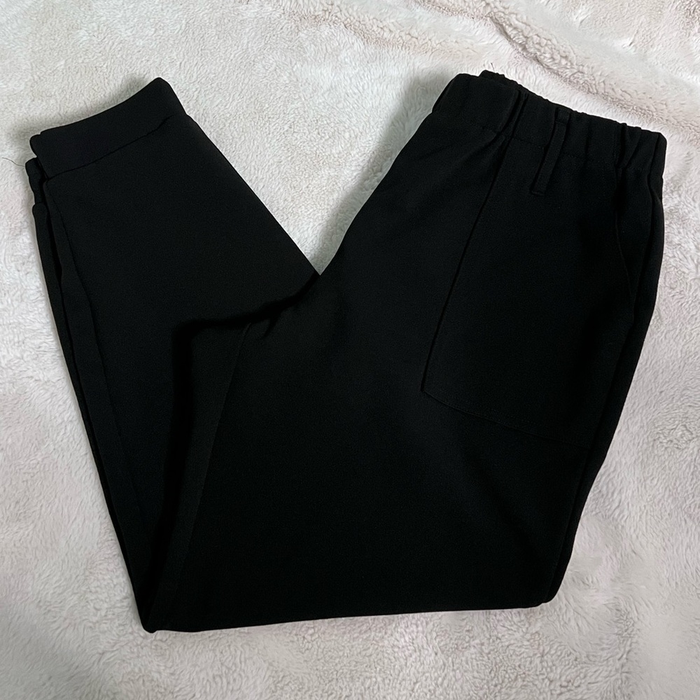 One by Chapter One | Black Jogger Pants Medium